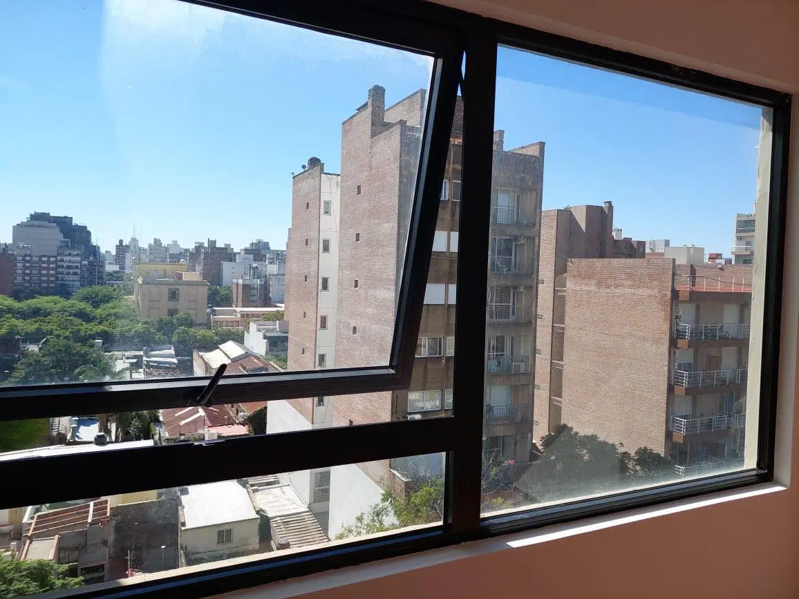 MONOAMBIENTE EN ALQUIER CENTRO 3