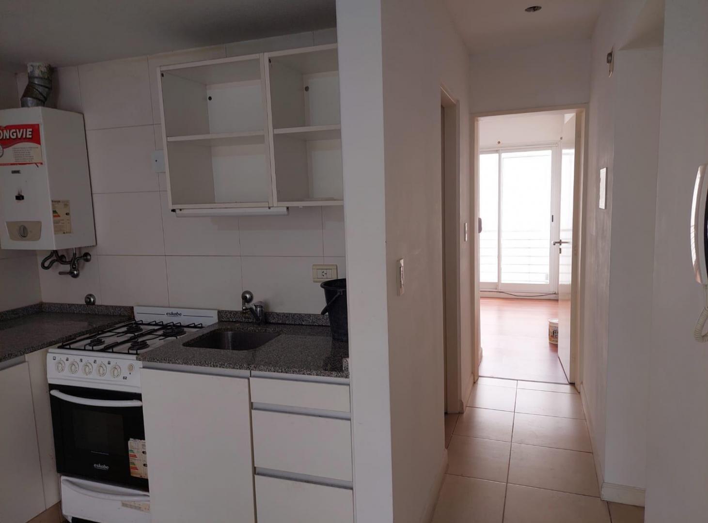Foto de Departamento de 1 dormitorio en barrio Luis Agote, imagen 1