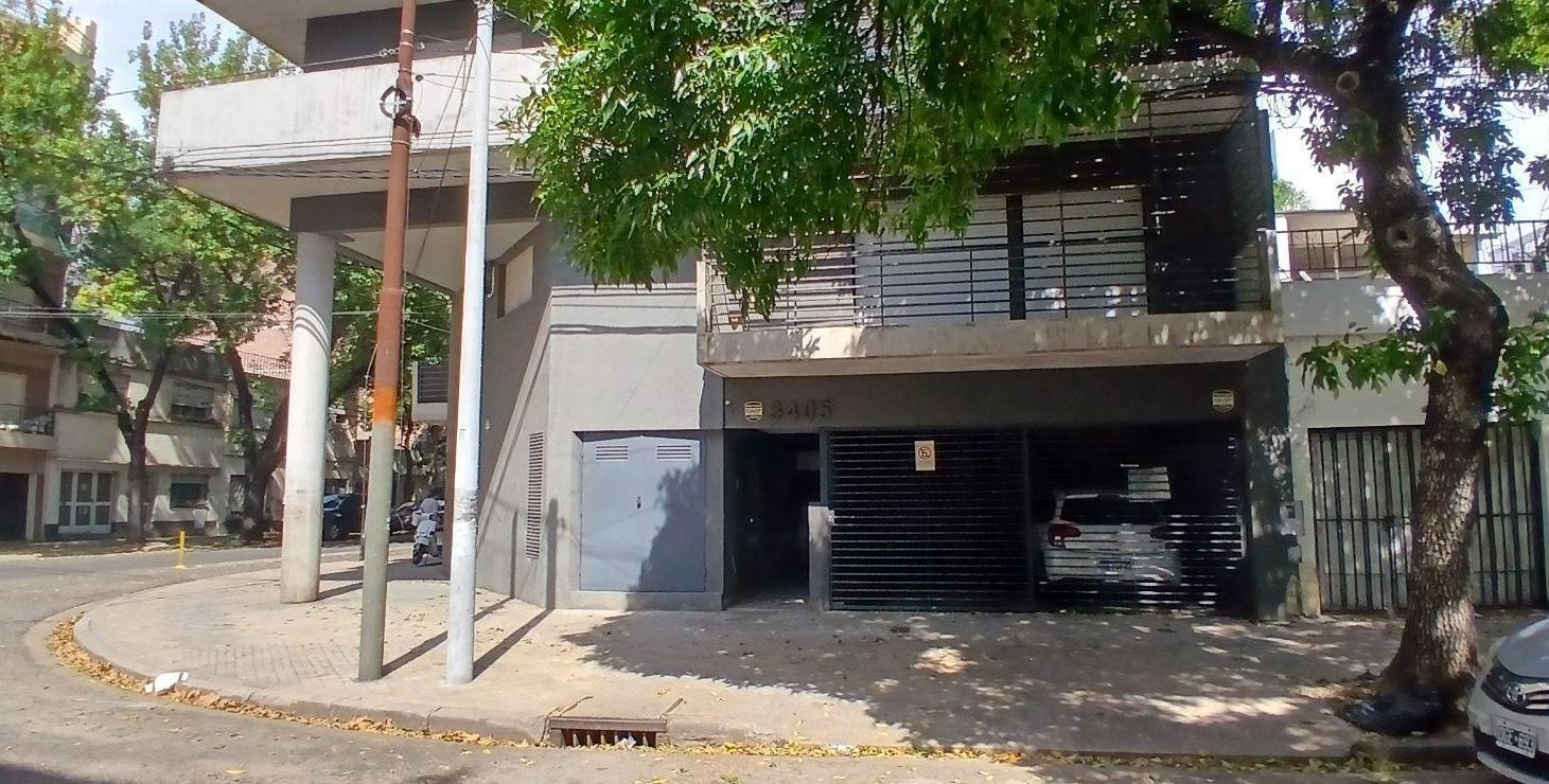 Foto de Cochera - Luis Agote, imagen 1