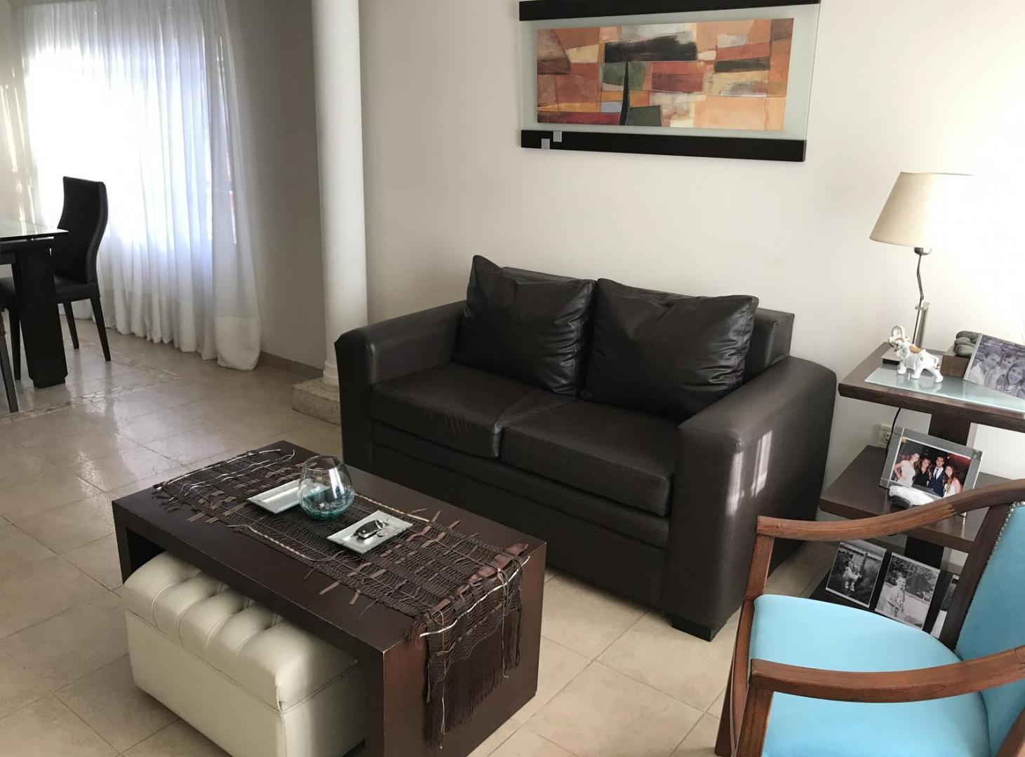Foto de Casa Venta/Permuta 3 dormitorios Villa Mugueta., imagen 3