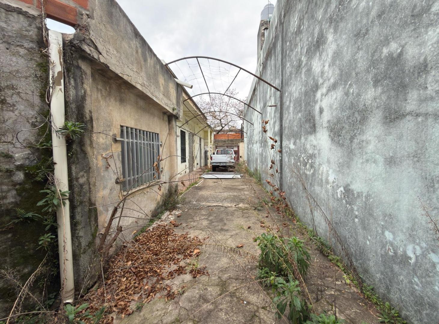 Foto de Venta Casa a reciclar en Echesortu Fliphouse, imagen 1