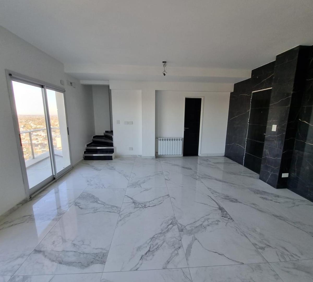 Foto de DEPARTAMENTO 4 AMBIENTES TIPO PENTHOUSE EN VENTA. TEMPERLEY, imagen 3