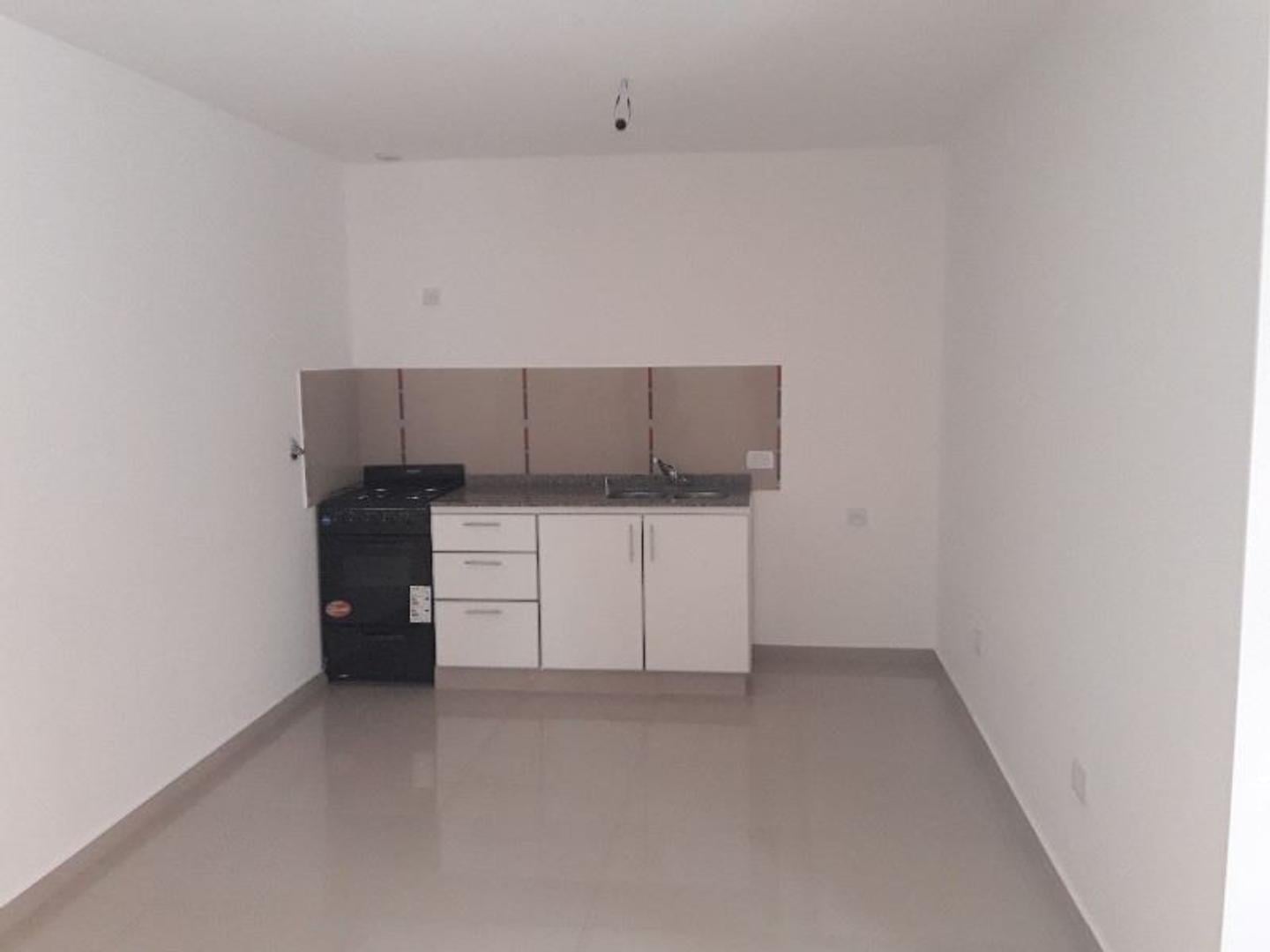 Foto de DEPARTAMENTO 2 AMBIENTES EN ALQUILER EN LOMAS DE ZAMORA!, imagen 1