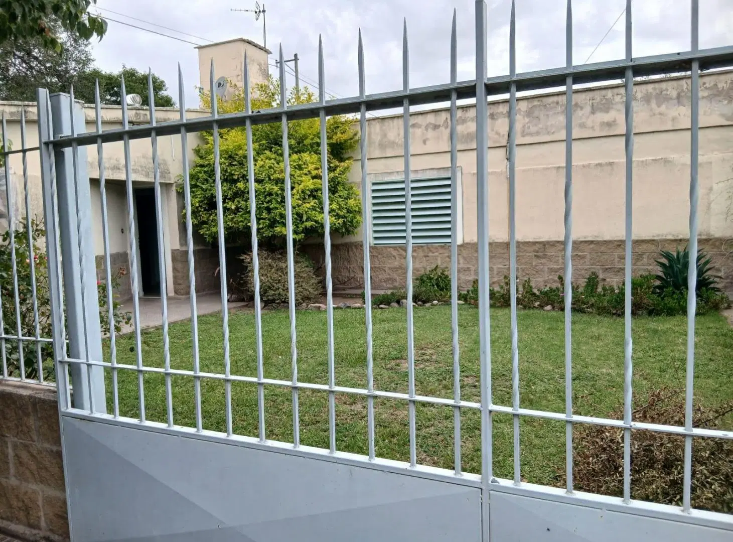 Casa En Alquiler Arguello- Zona Norte- Cordoba. 5