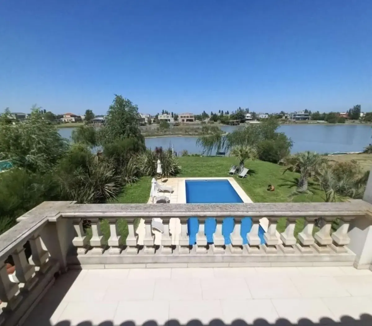 Casa Chalet  en Alquiler en San Vicente, G.B.A. Zona Sur, Argentina 4