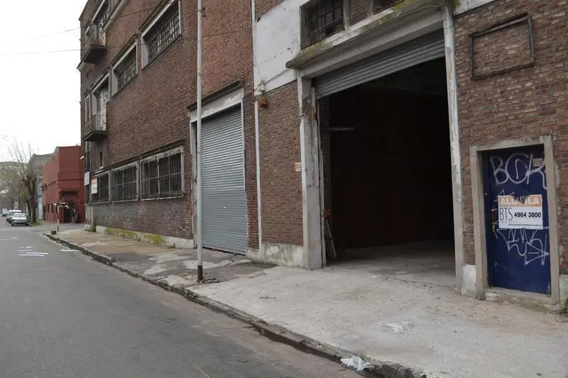 Depósito en Alquiler en Avellaneda, G.B.A. Zona Sur 3