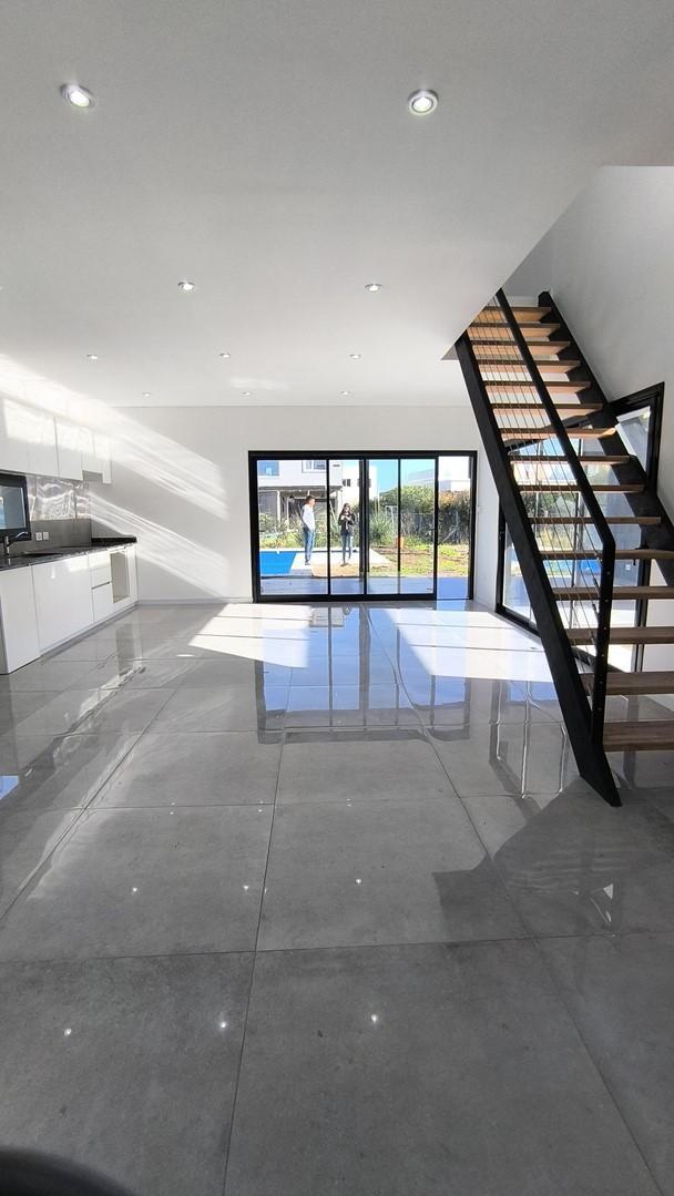Foto de Casa Dúplex en Venta en Pilar del Este, Pilar, G.B.A. Zona Norte, imagen 2