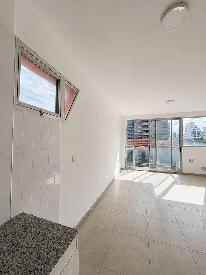 ALQUILER 1 AMBIENTES C/ BALCON Y COCHERA PALERMO 4