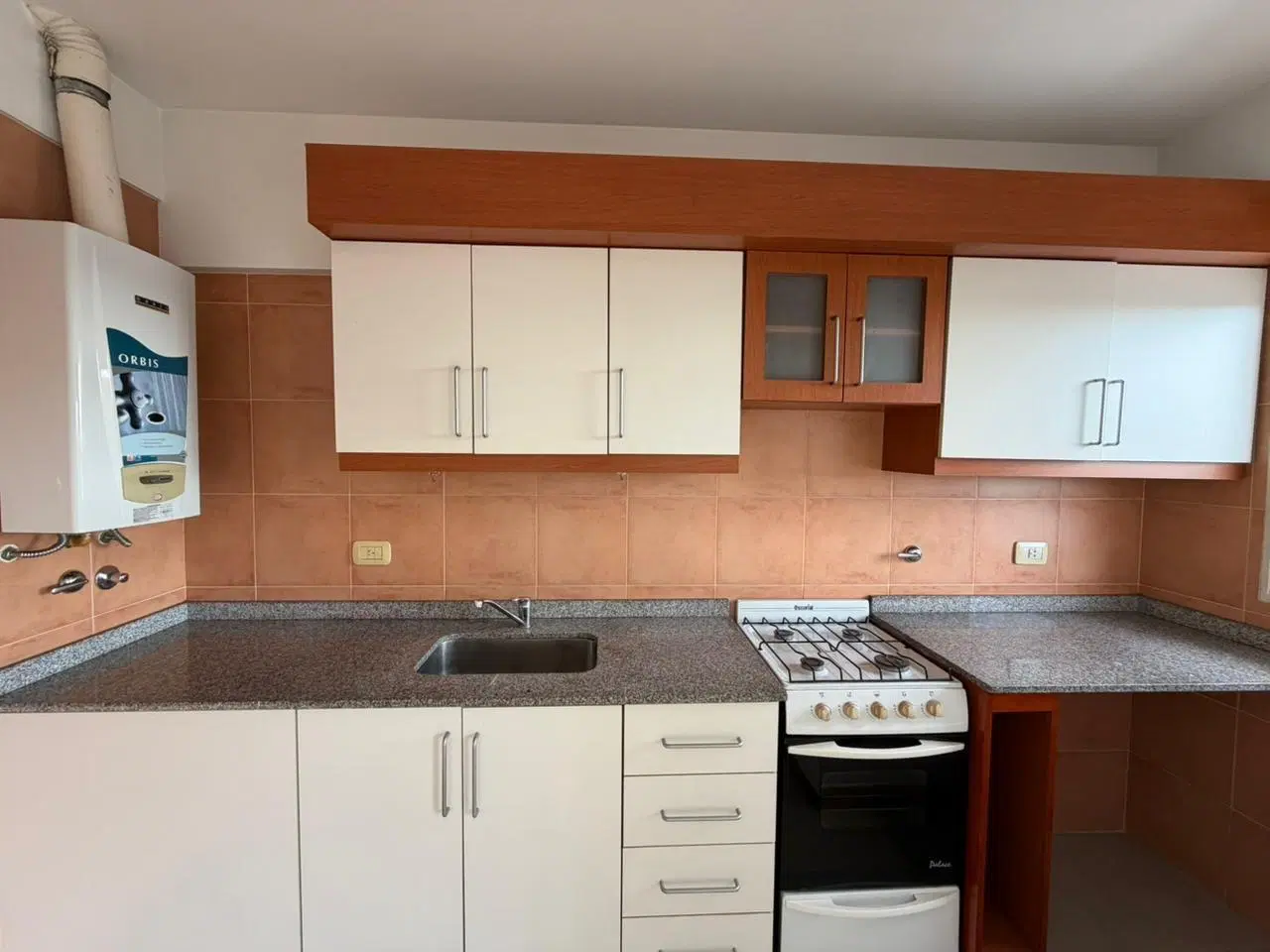 ALQUILER 2 AMBIENTES APTO PROFESIONAL, SANTOS LUGARES 4