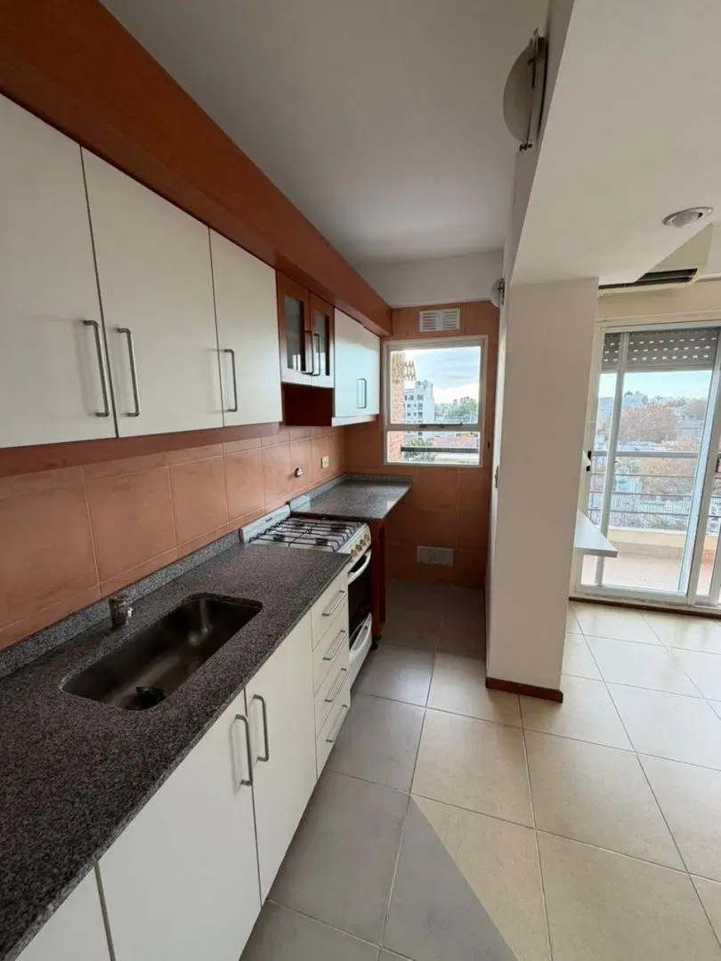 ALQUILER 2 AMBIENTES APTO PROFESIONAL, SANTOS LUGARES 3