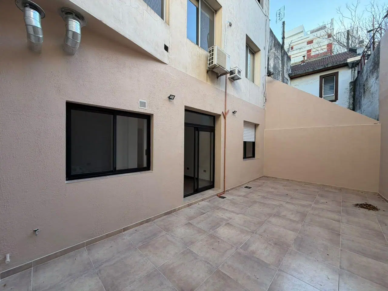 ALQUILER PH 2 Ambientes Reciclado a Nuevo Apto Profesional Patio Villa del Parqu 3