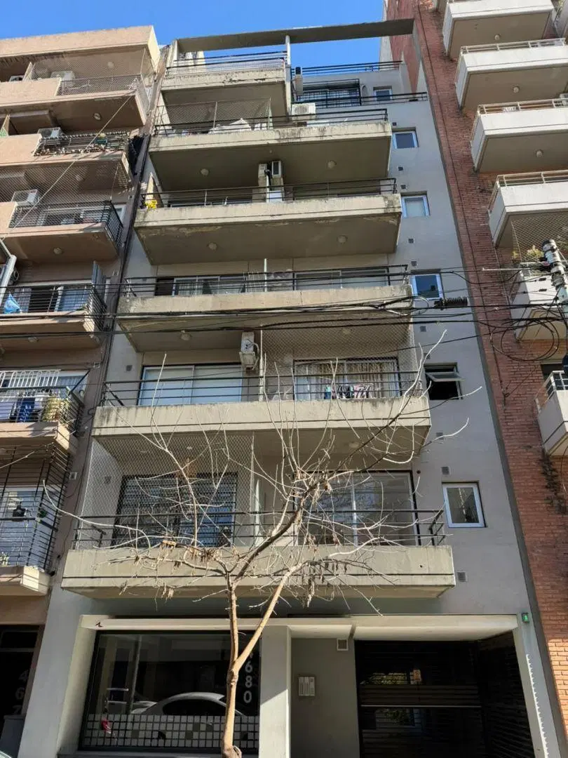 ALQUILER - MONOAMBIENTE CON BALCÓN AL FRENTE VILLA PUEYRREDÓN 3