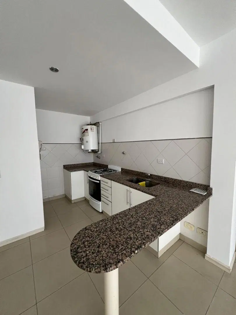 ALQUILER 2 AMBIENTES C/ BALCON VILLA DEVOTO !! 4