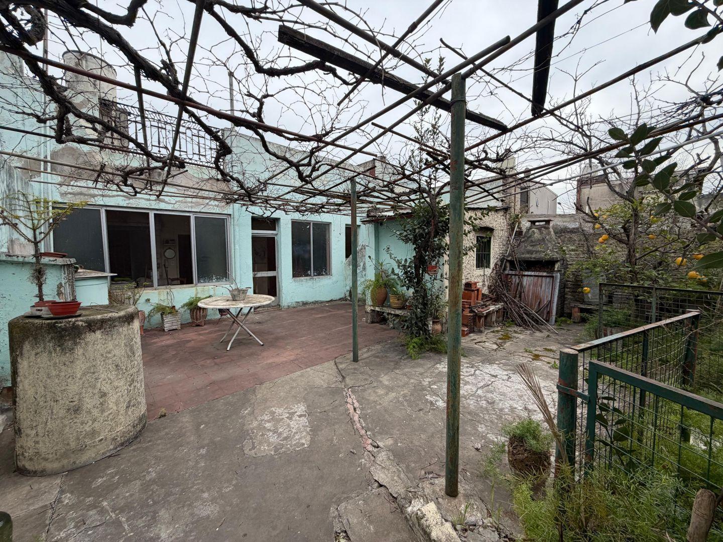 Foto de A RECICLAR PH 2 AMB. PATIO, TERRAZA,PILETA, imagen 3