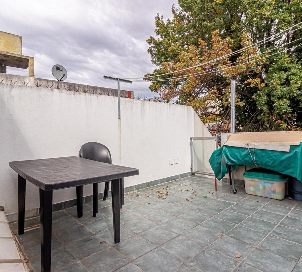 Hermoso Duplex de Tres Ambientes, con Patio y Terraza! 5