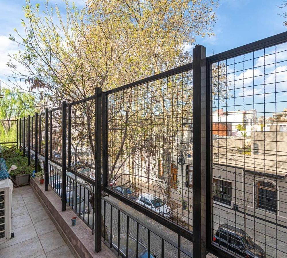 Casa de 10 Amb en 3 Plantas con Patio, Quincho y Garage. 4