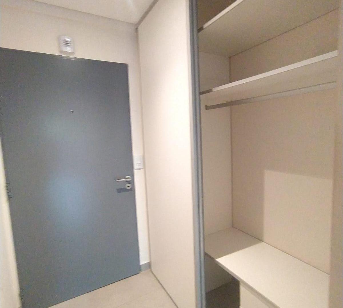 Foto de Departamento alquiler monoambiente al frente en excelente zona !! Bajas, imagen 4