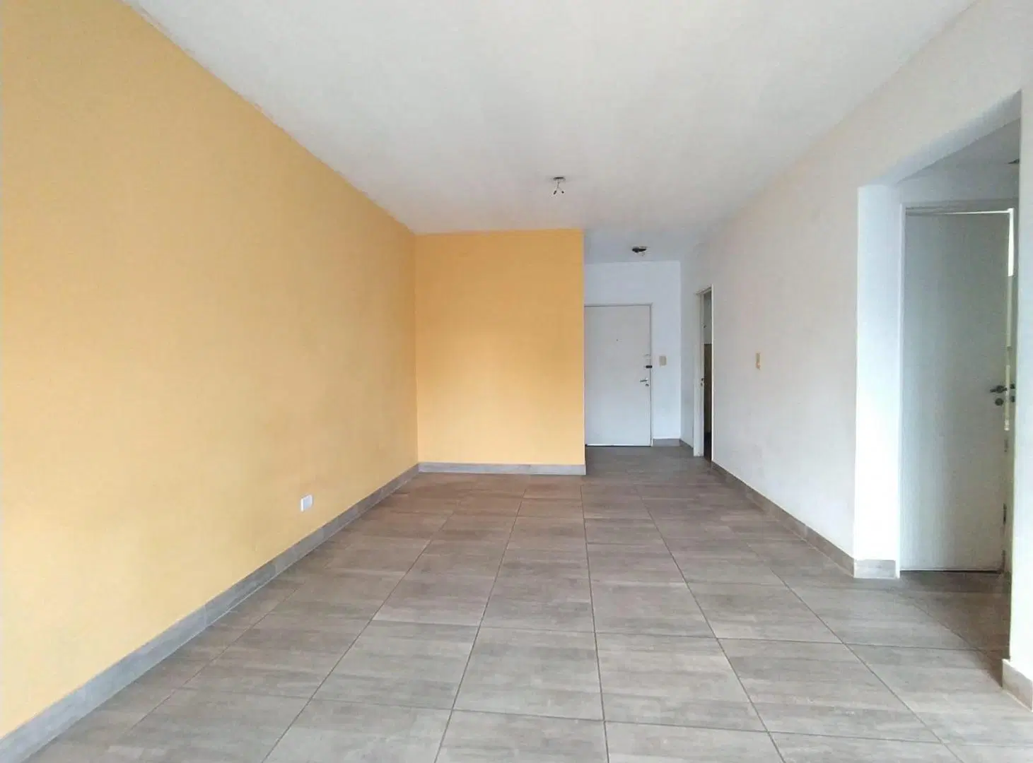ALQUILER TRES AMBIENTES EN VILLA CRESPO  PISO ALTO ! 2