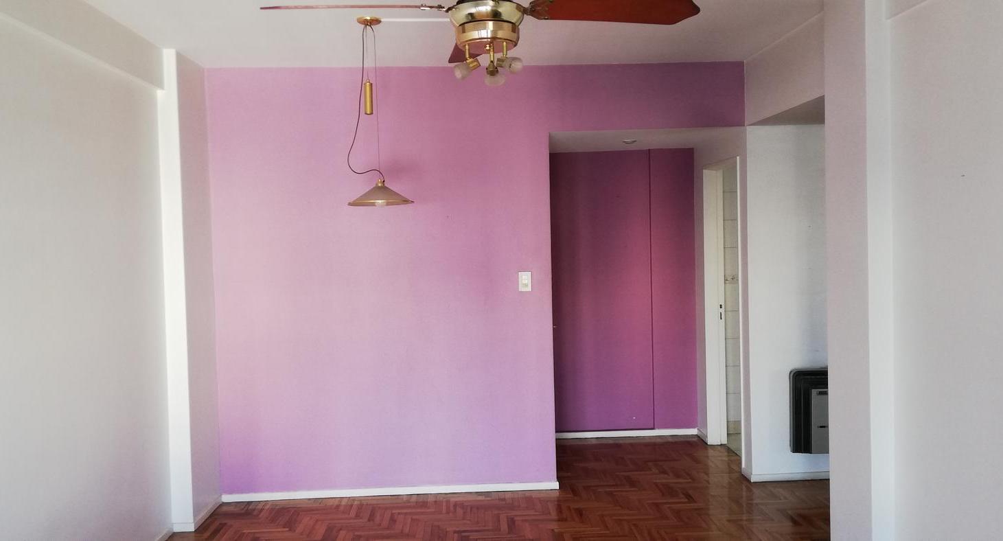 Foto de Alquiler cuatro ambientes piso alto con balcón - Muy luminoso !!, imagen 5