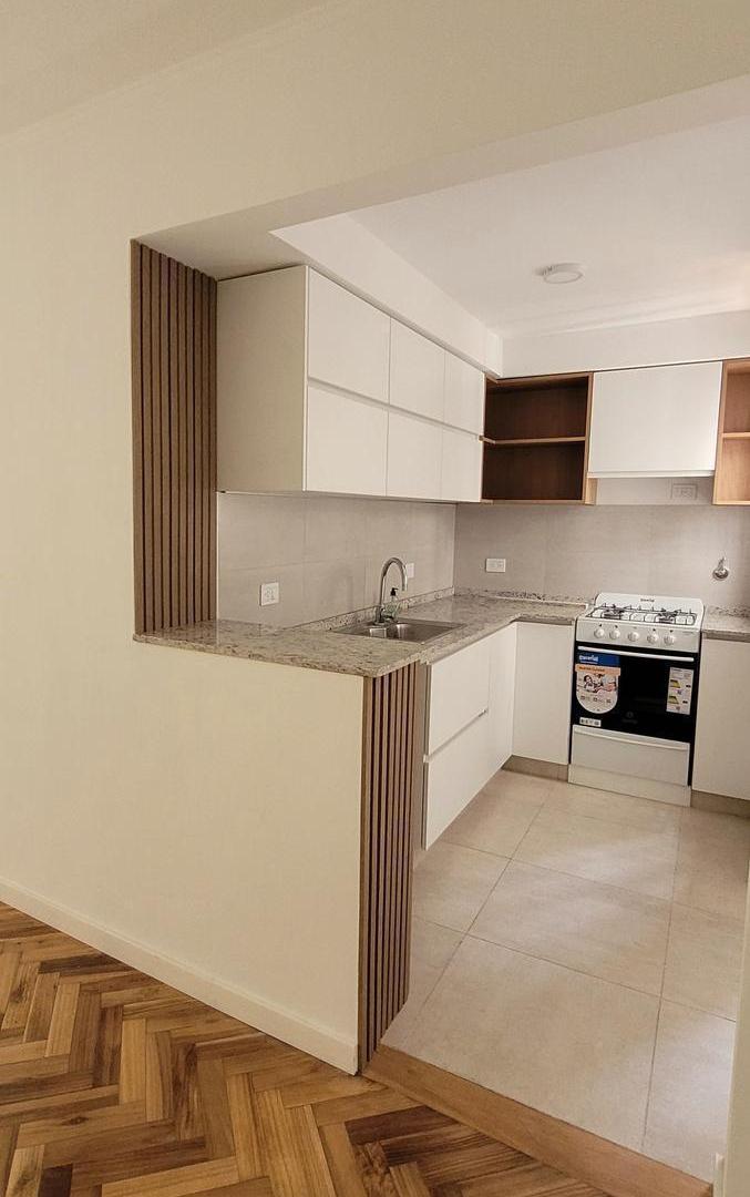 Doblas 200 3 ambientes al frente 68m2 reciclado a nuevo Departamento Caballito VENTA