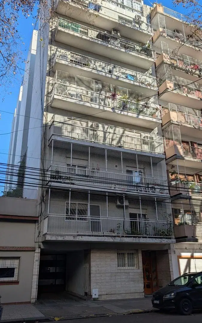 Bartolome Mitre al 4300 Caballito 3 ambentes balcon lavadero Departamento VENTA 4