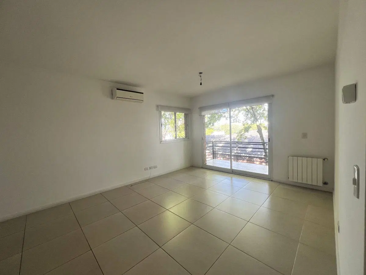 MAGNÍFICO DÚPLEX DE 2 AMBIENTES CON BALCÓN Y TERRAZA 4