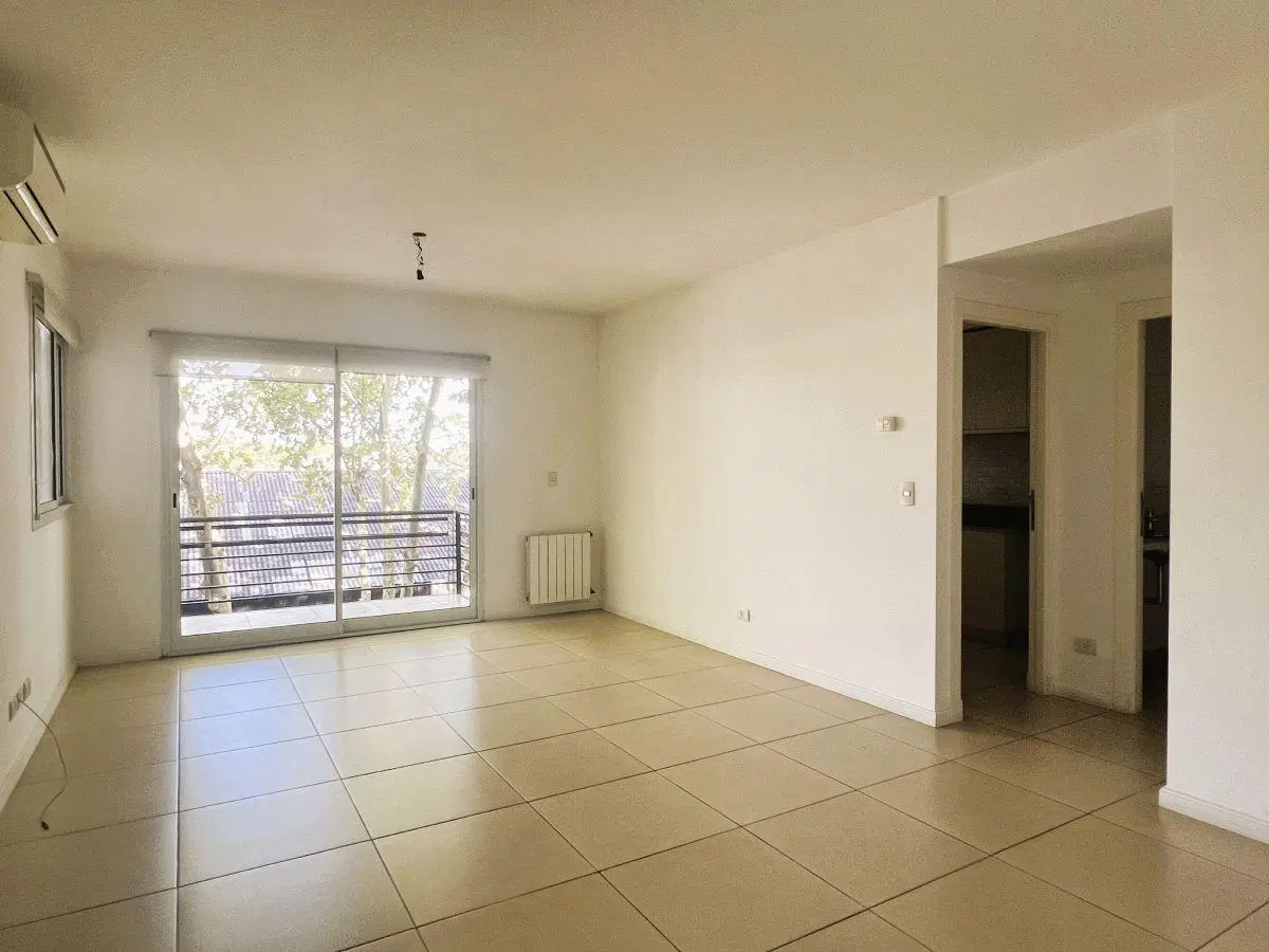 MAGNÍFICO DÚPLEX DE 2 AMBIENTES CON BALCÓN Y TERRAZA 1