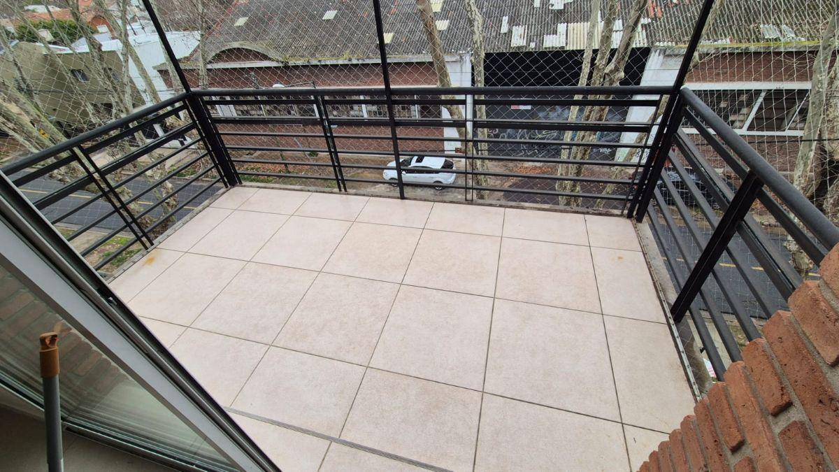 Foto de Magnífico Dúplex de 2 Ambientes con Balcón y Terraza, imagen 4