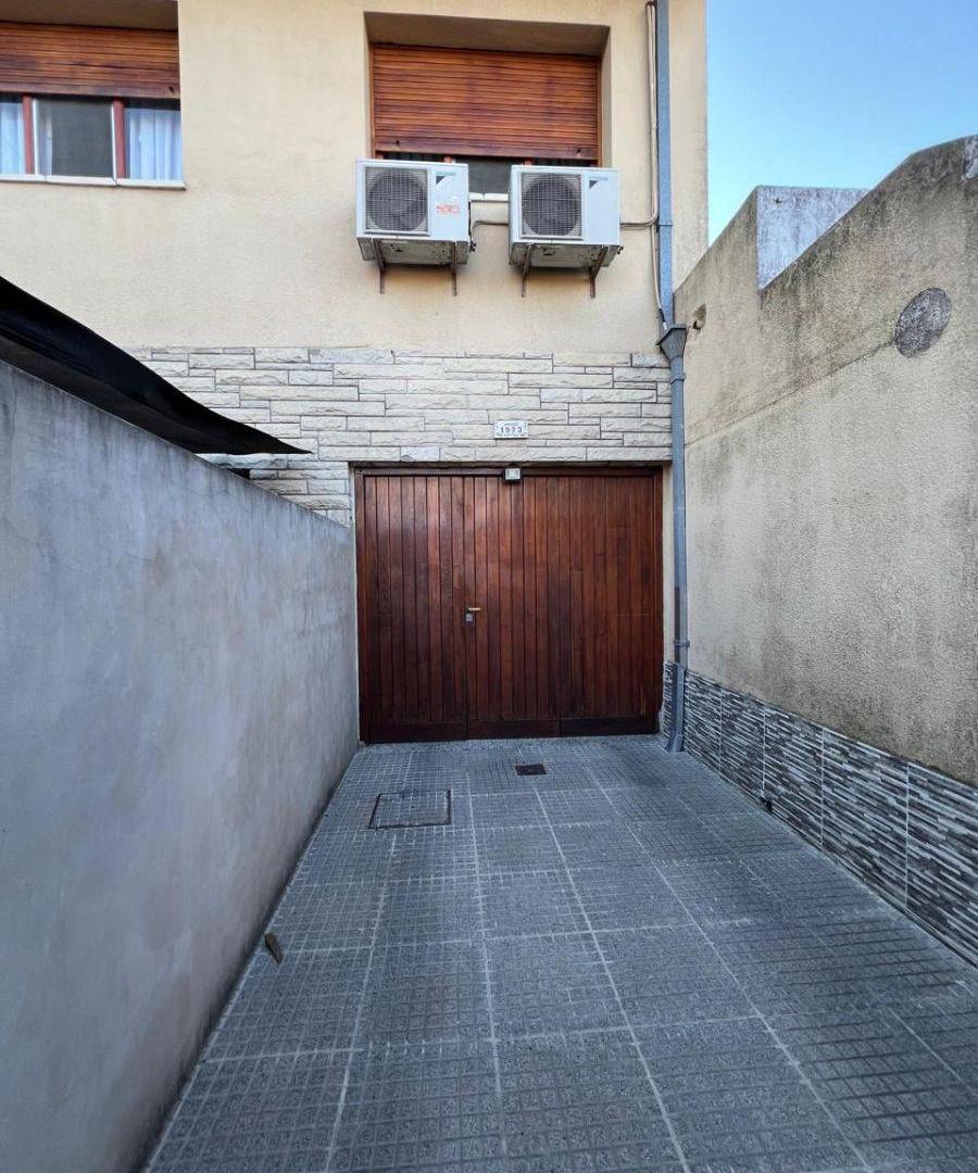 Foto de PH de 3 Amb. en Planta Alta + 2 Cocheras - Villa Adelina, imagen 1