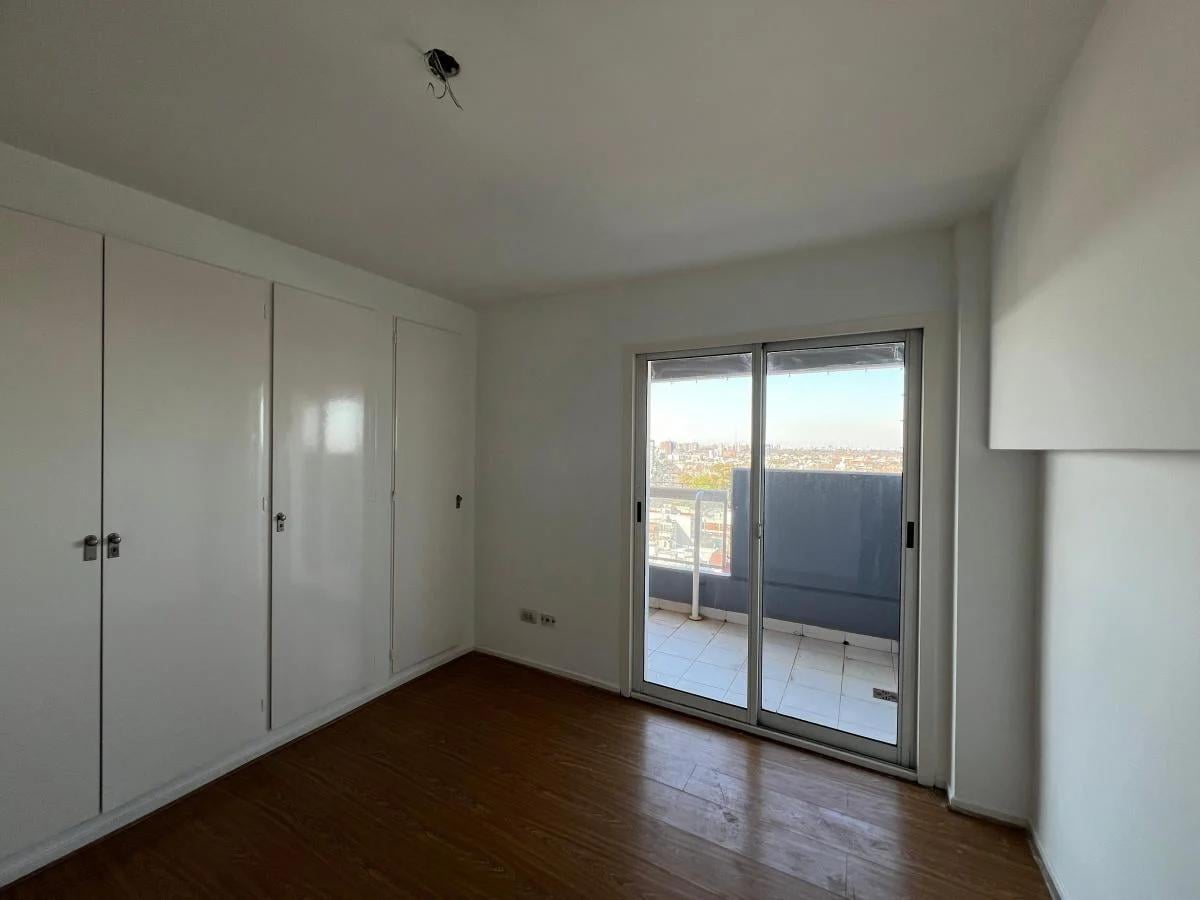 Foto de TRES AMBIENTES CON COCHERA | Edificio VENTANA 2000, imagen 5
