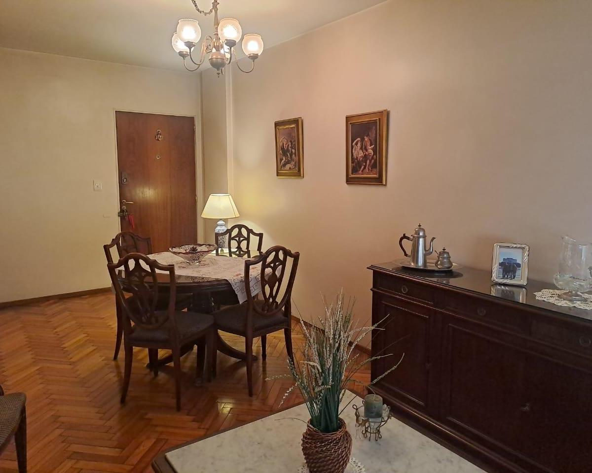 Excelente Semipiso 4 Ambientes Baño y Toilette a m Parque Rivadavia 4