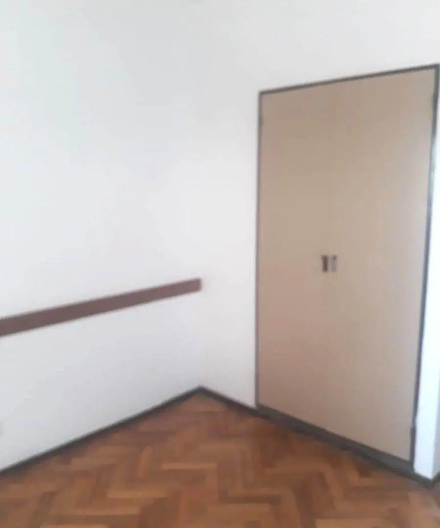 BUEN DEPARTAMENTO 2 AMBIENTES APTO PROFESIONAL EN EXCELENTE UBICACION 6