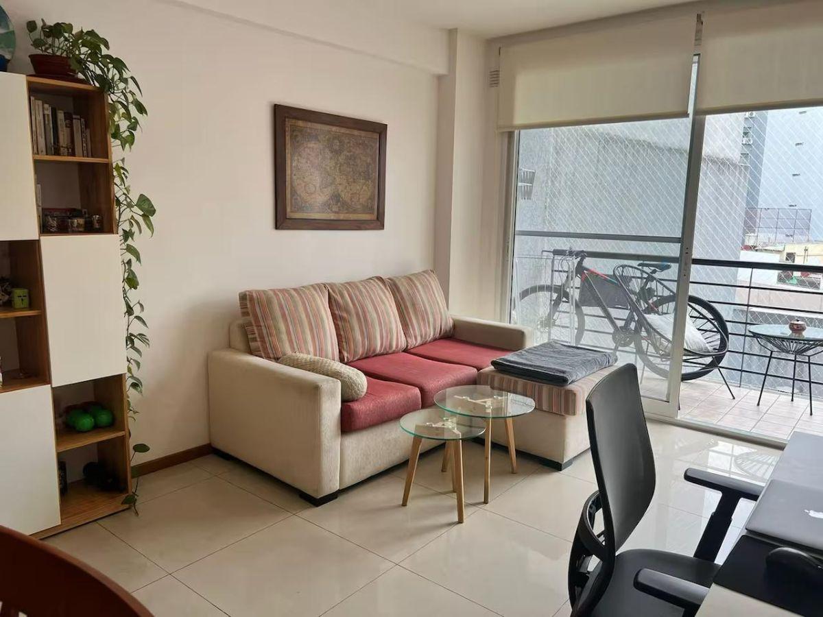 Foto de PRECIOSO DEPARTAMENTO 2 AMBIENTES A METROS DEL PARQUE CENTENARIO, imagen 4