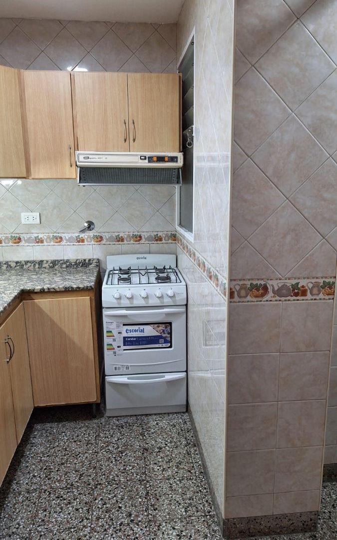 Foto de PRECIOSO E IMPECABLE DEPTO 2 AMBIENTES APTO PROFESIONAL EN EXCELENTE, imagen 3
