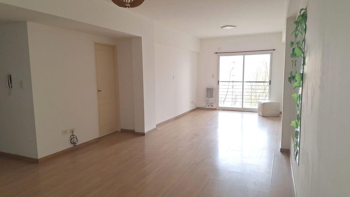 Foto de EXTRAORDINARIO Y AMPLIO MONOAMBIENTE APTO PROFESIONAL CON COCHERA, imagen 5