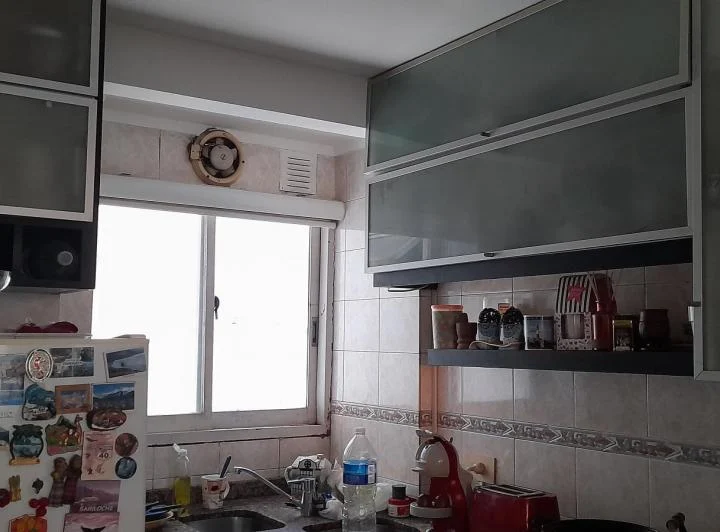 excelente departamento frente con balcòn 3