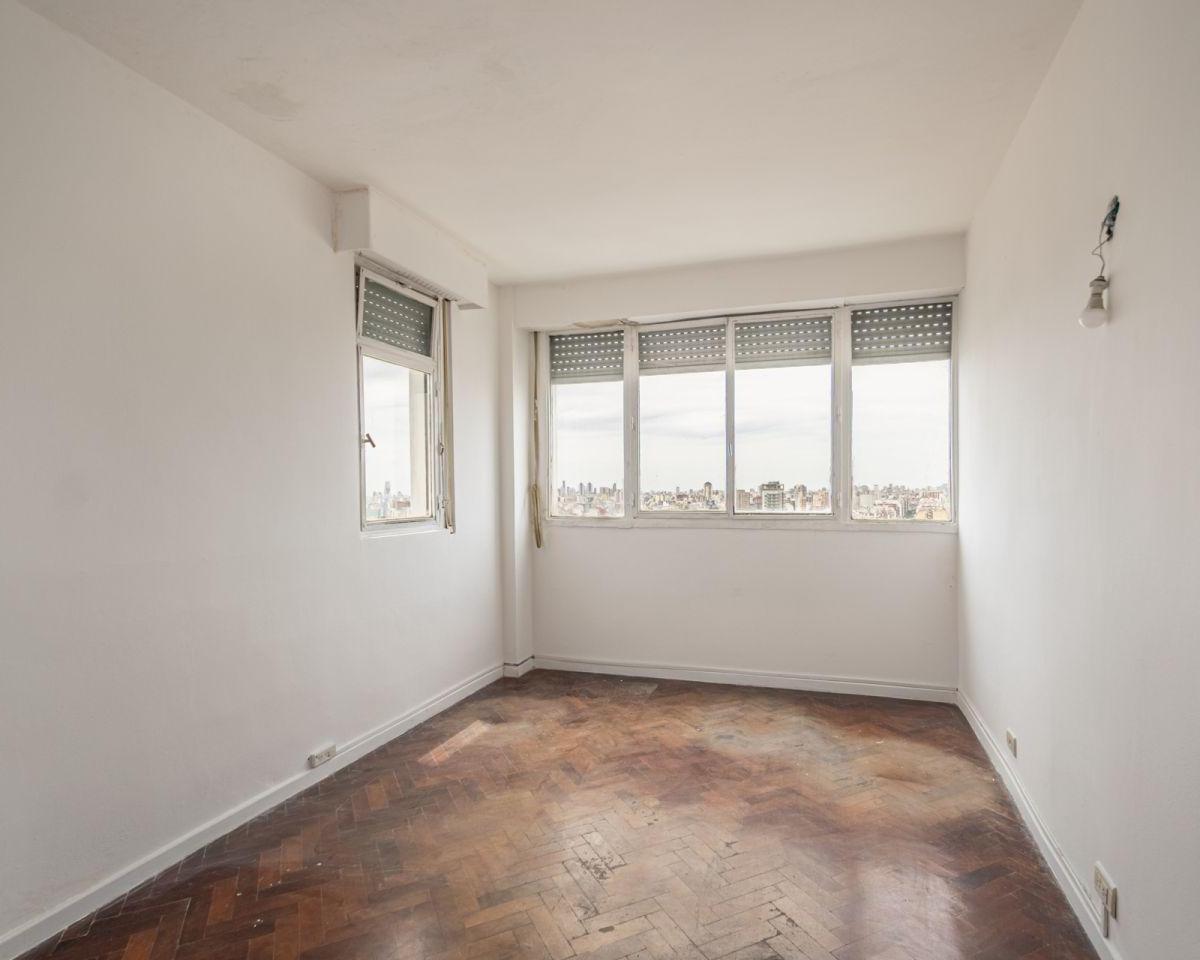 4 Ambientes - 2 Baños - Apto Credito - Apto Profesional. 4