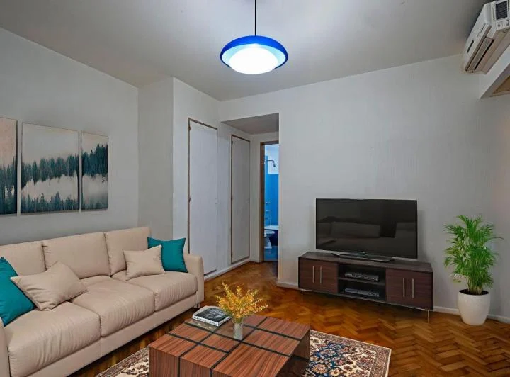 2 amb. con Patio - Apto Credito - Apto Profesional.-