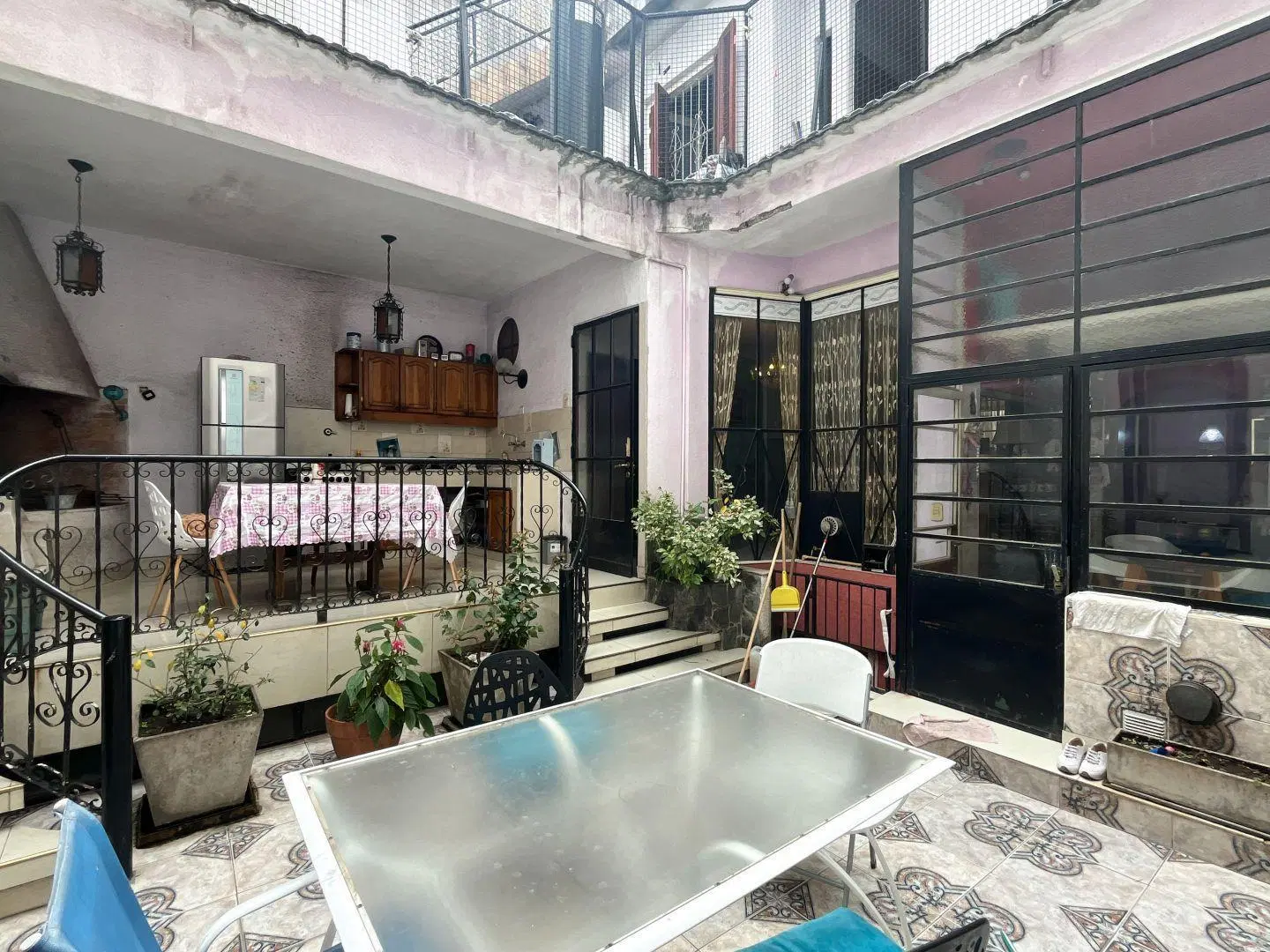Casa lote propio - 400 m2 aprox - 3 plantas - garaje.- 2