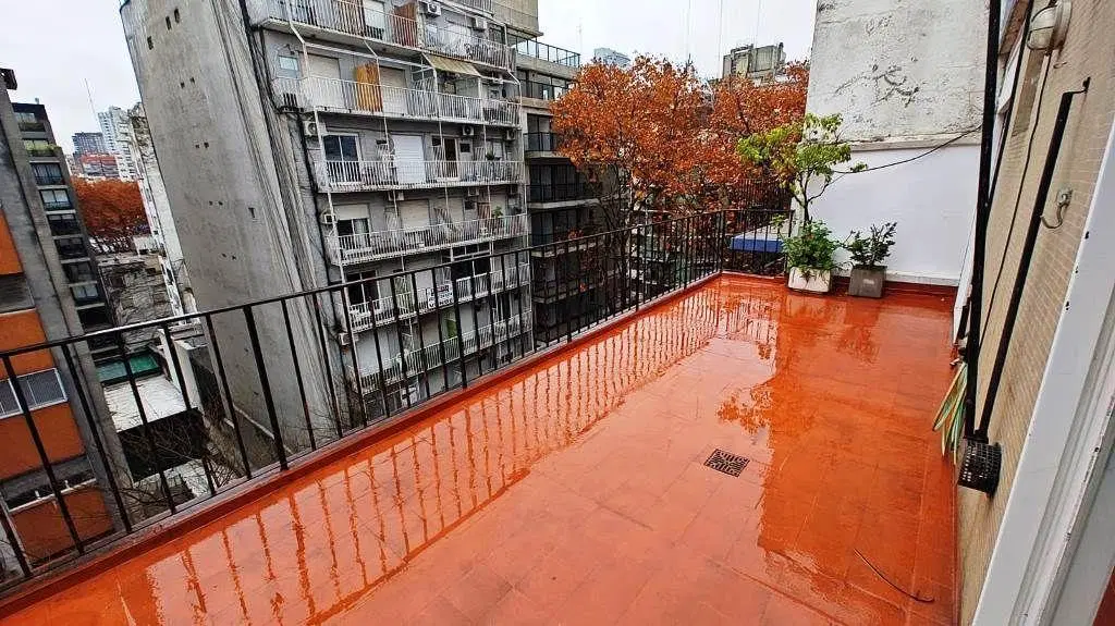 2 ambientes - balcon terraza - muy luminoso.- 4