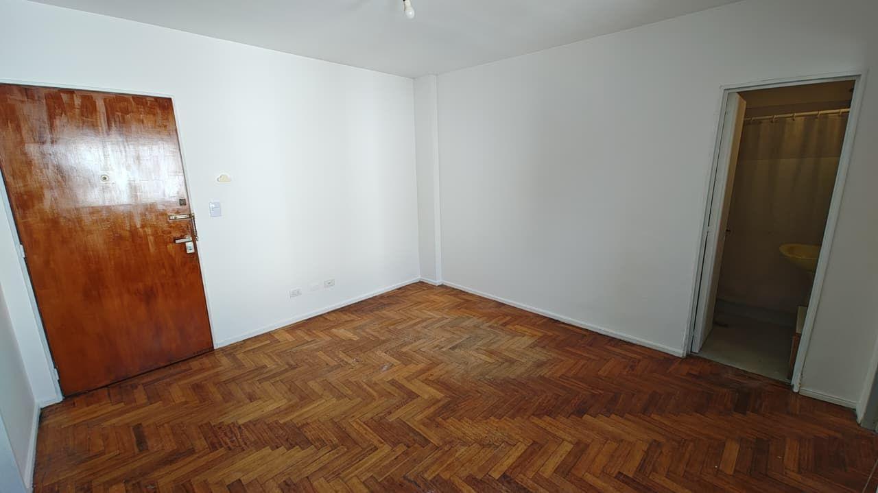 Foto de Depto. - alquiler - 2 amb - palermo - lateral - lavadero., imagen 5