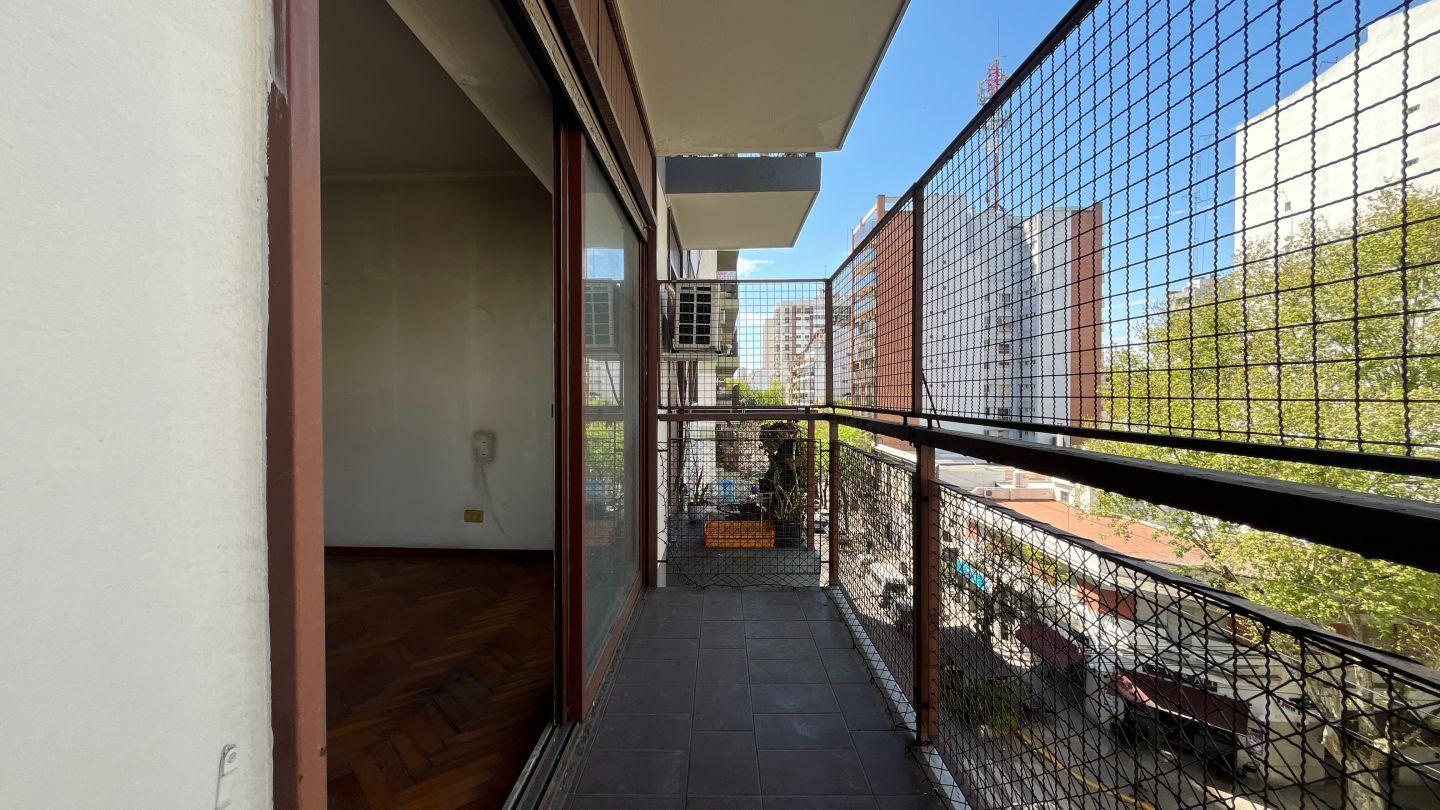 Foto de Depto. - Venta - 3 amb. - Flores - Balcón al frente.-, imagen 4