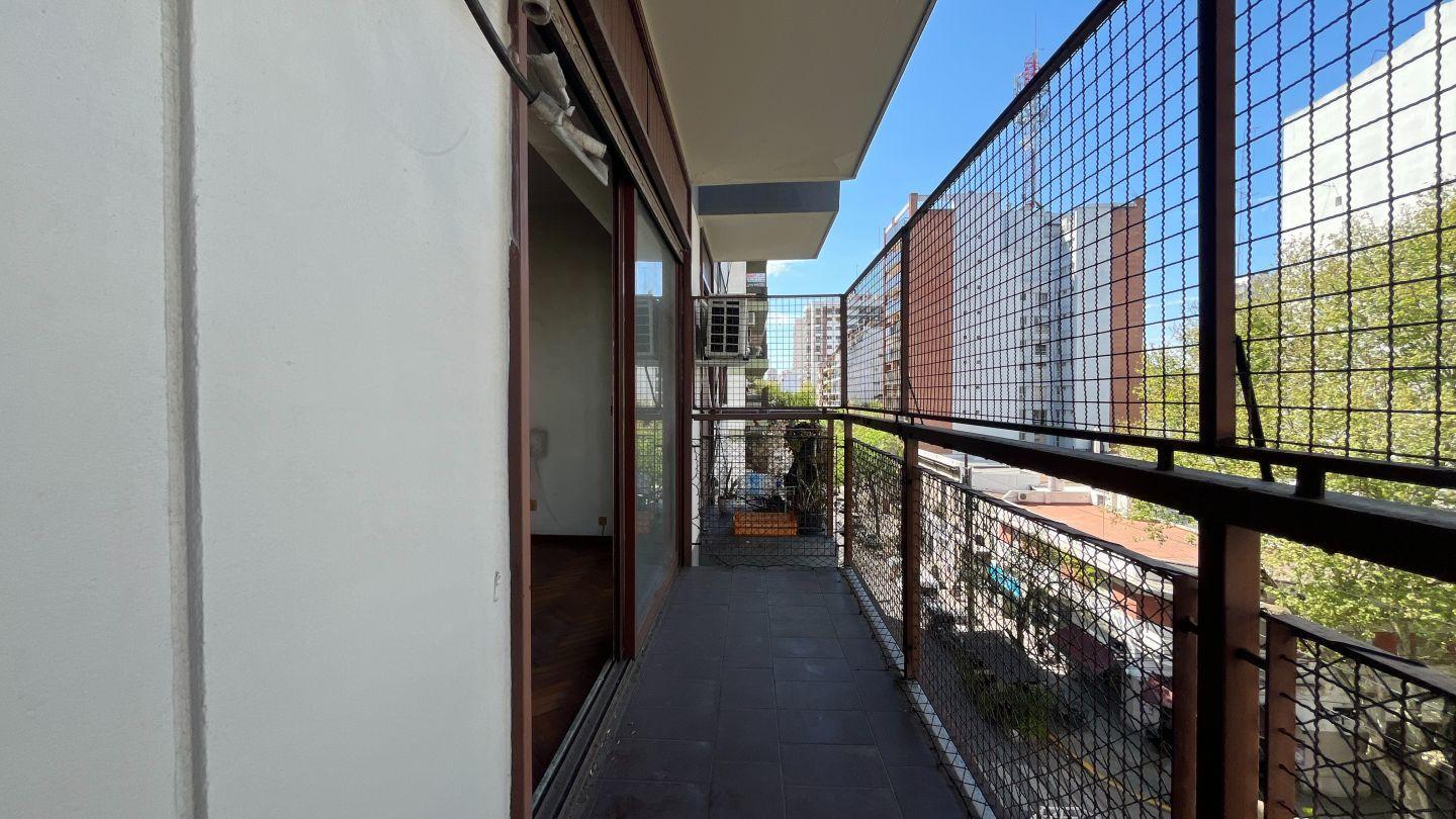 Foto de Depto. - Venta - 3 amb. - Flores - Balcón al frente.-, imagen 3