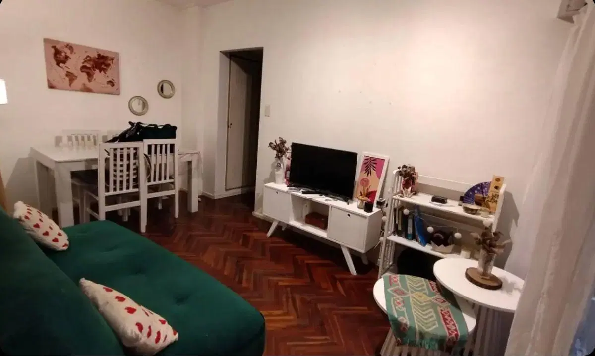 Oportunidad! 2 ambientes en excelente ubicación! 1