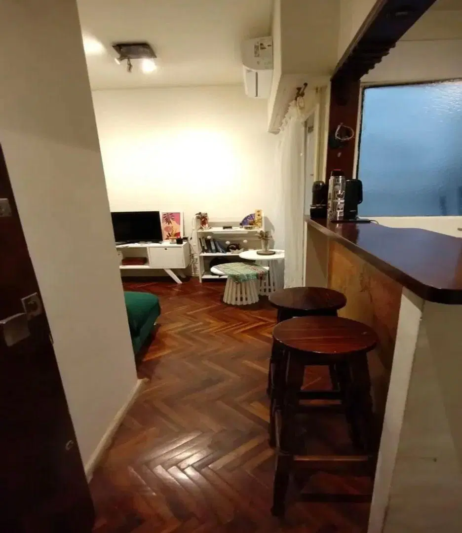 Oportunidad! 2 ambientes en excelente ubicación! 5