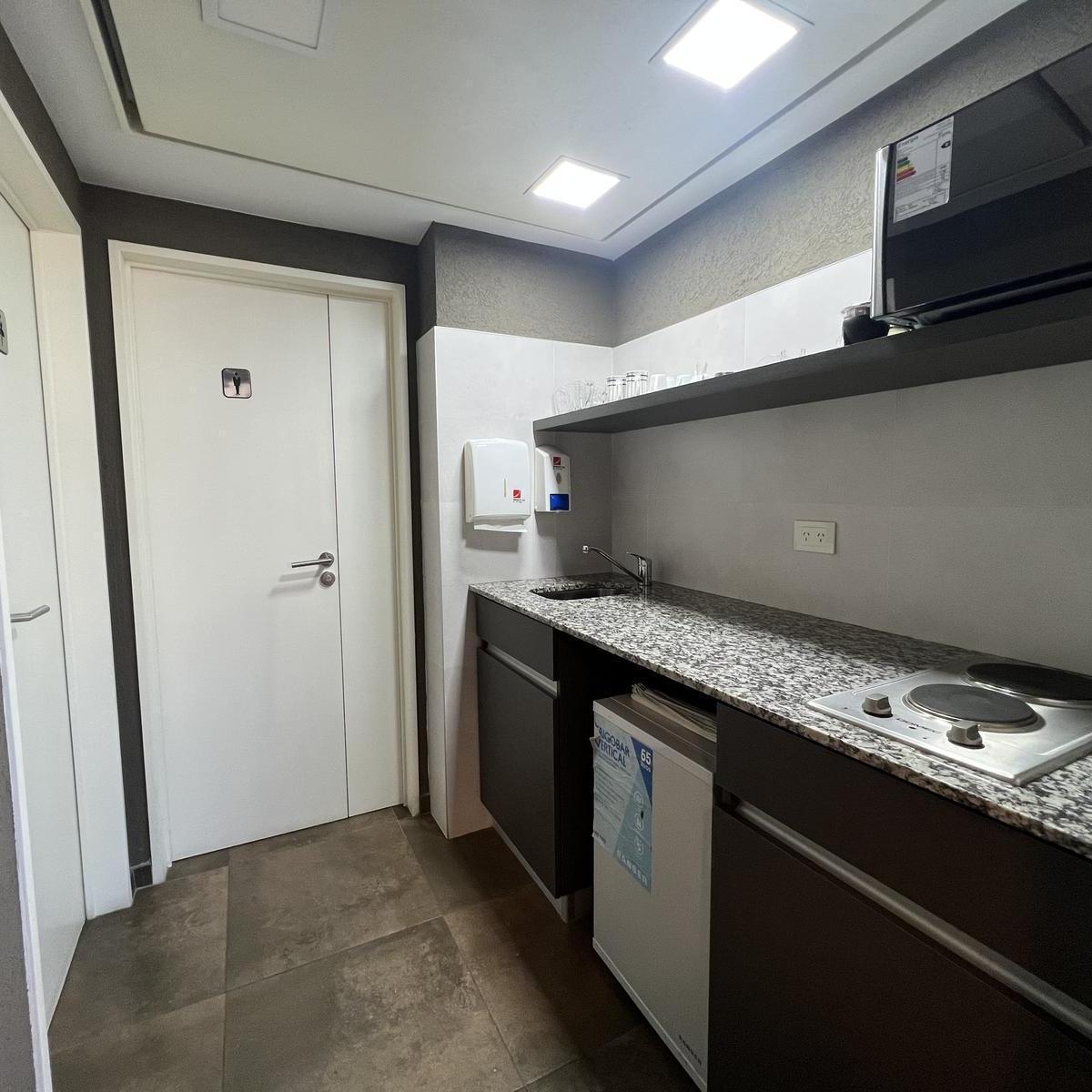 Edificio de Oficinas en Venta - Excelente Zona - Saavedra 1