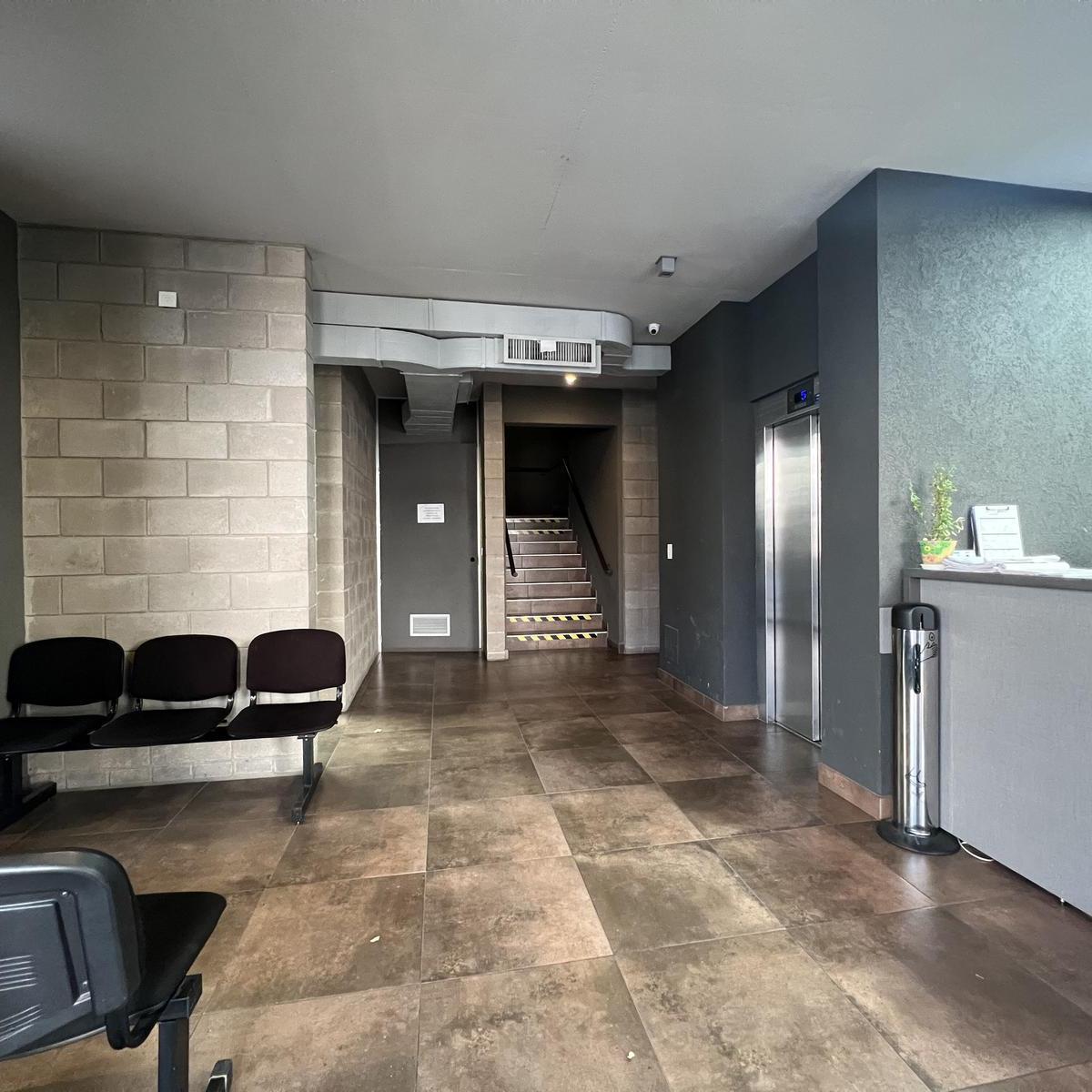 Edificio de Oficinas en Venta - Excelente Zona - Saavedra 2