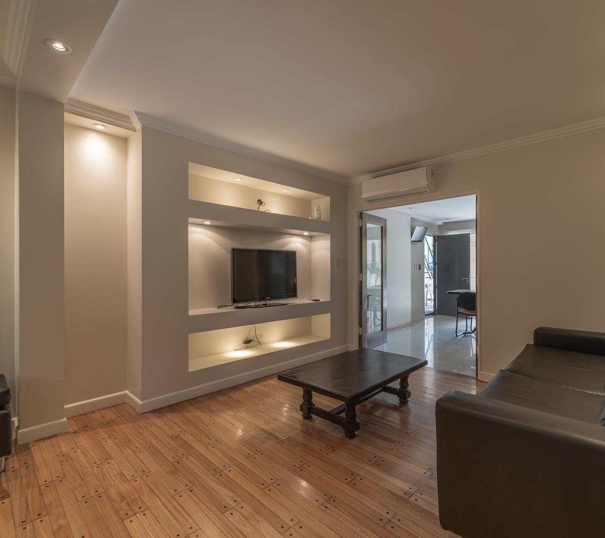 Impecable Casa en Venta Saavedra 1