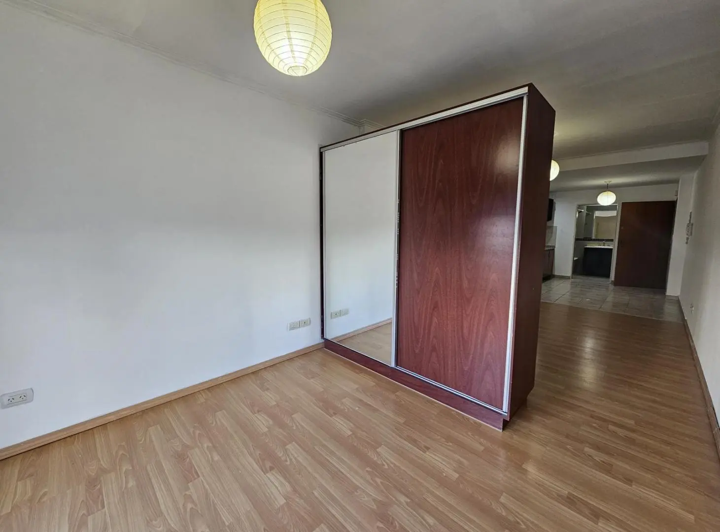 Departamento monoambiente divisible en ALQUILER. 5