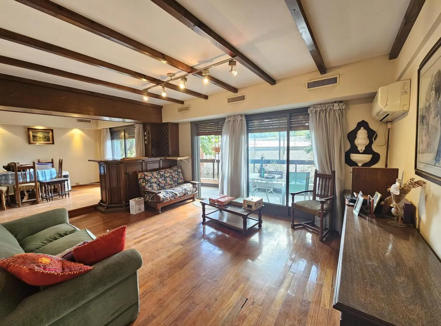Piso de 5 ambientes con cochera y baulera - Venta - Palermo 2